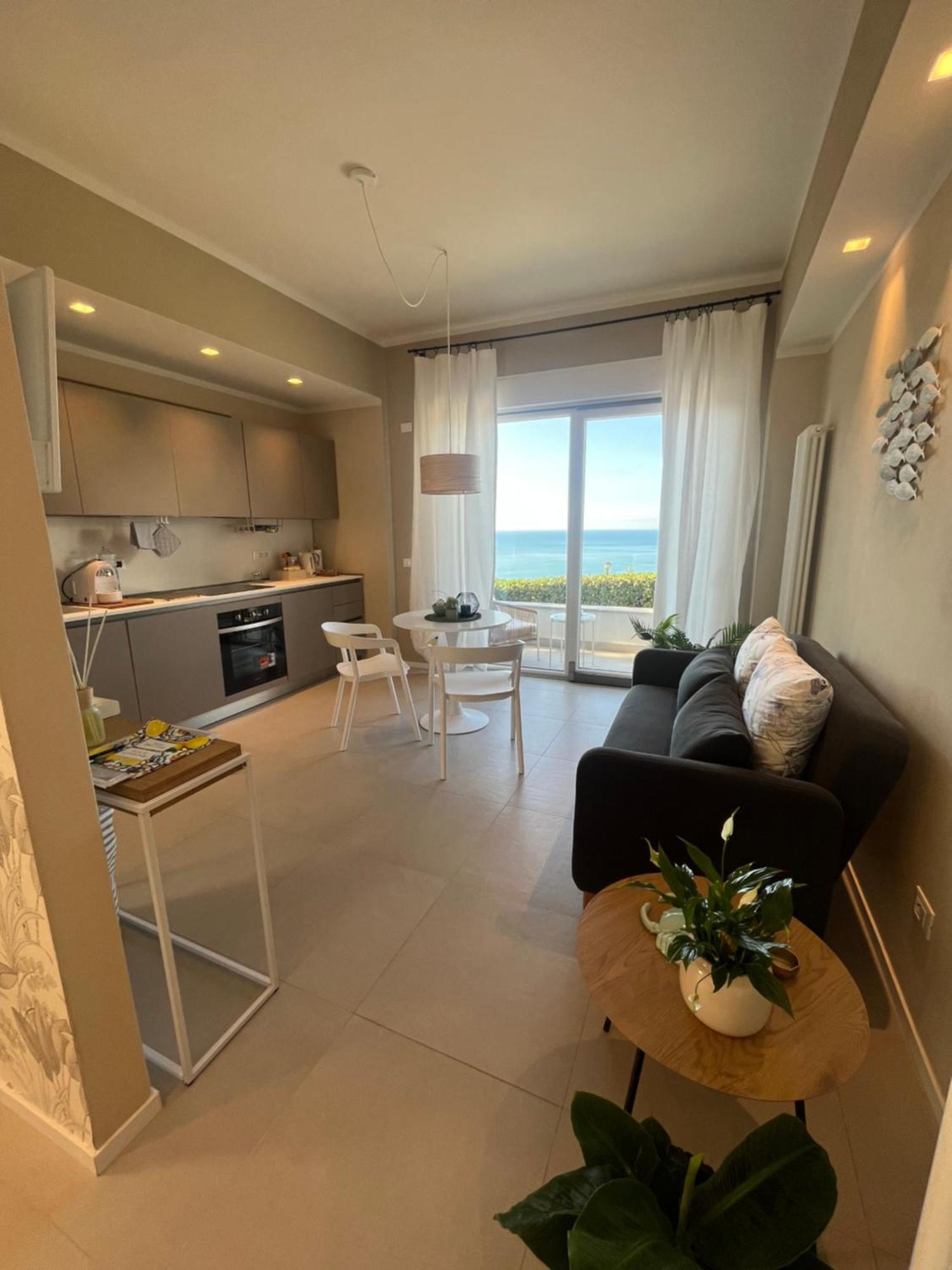 Apartament Il Mare Blu Lerici Zewnętrze zdjęcie